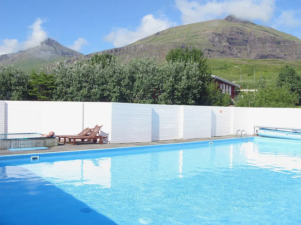 Sundlaug Stöðvarfjarðar